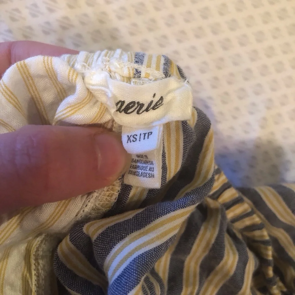 Aerie Striped Women's Shorts - Picture 3 of 3